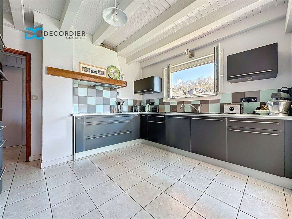 Maison à NEUVECELLE