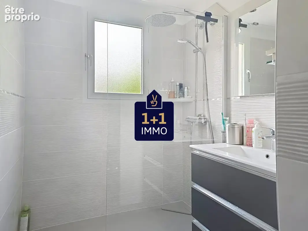 Appartement 5 pièces 94 m² à vendre à Saint-Raphael (83700) - photo 8