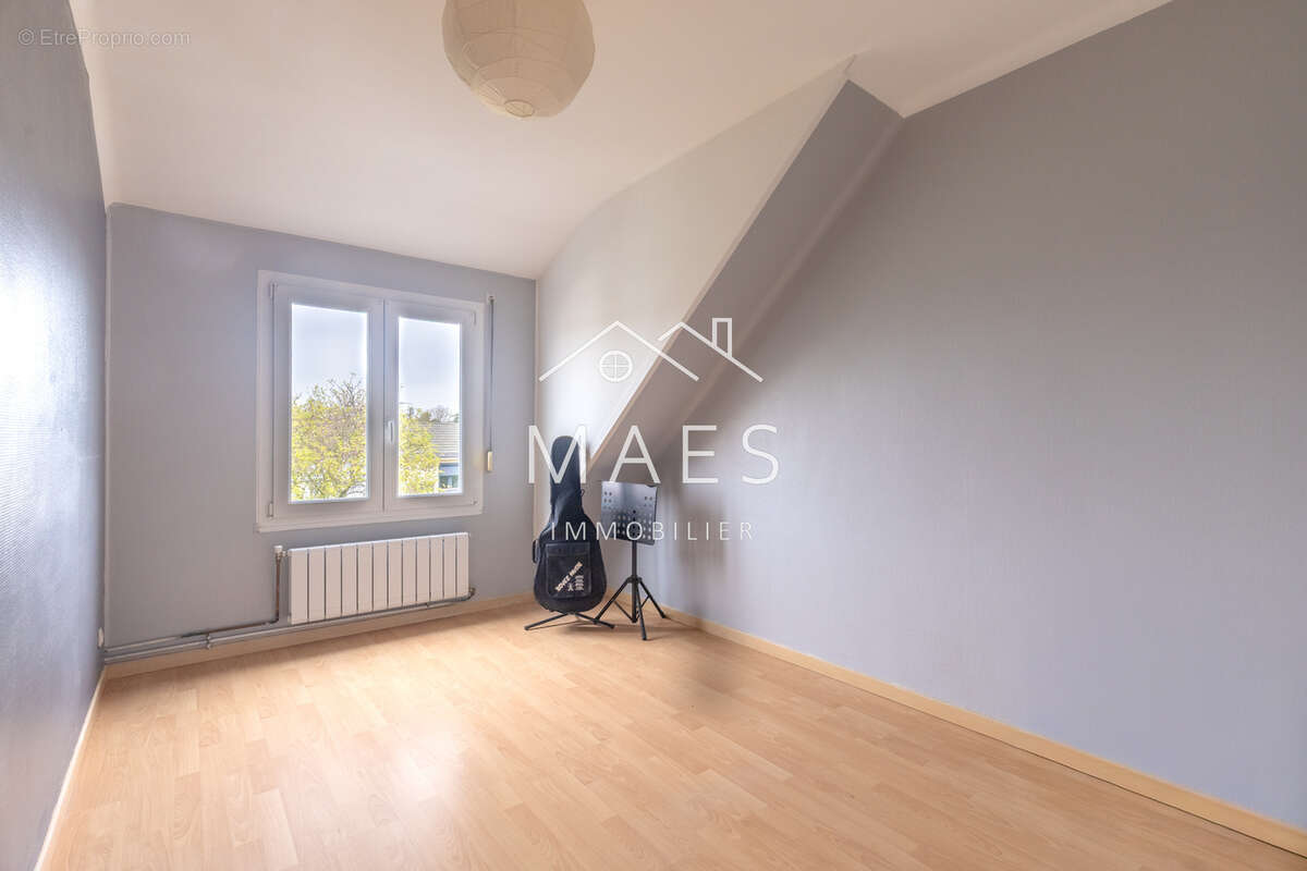 Maison à WAMBRECHIES