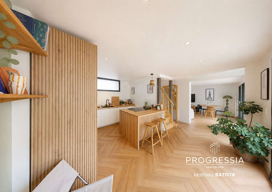 LE HAVRE - GOBELINS RARE À LA VENTE - Maison entièrement rénovée de 117 m² avec grande terrasse et double garage - photo 4