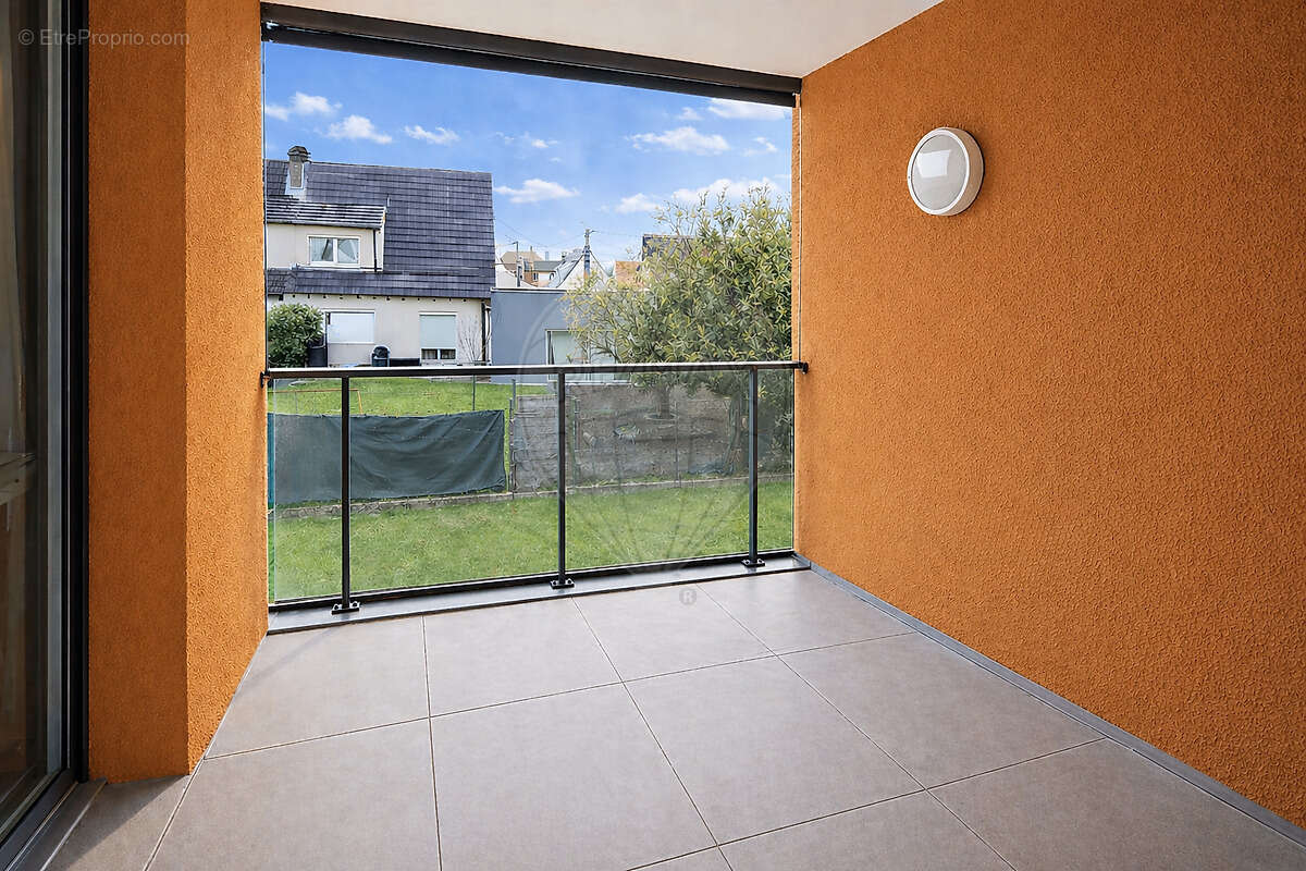 Appartement à AMNEVILLE