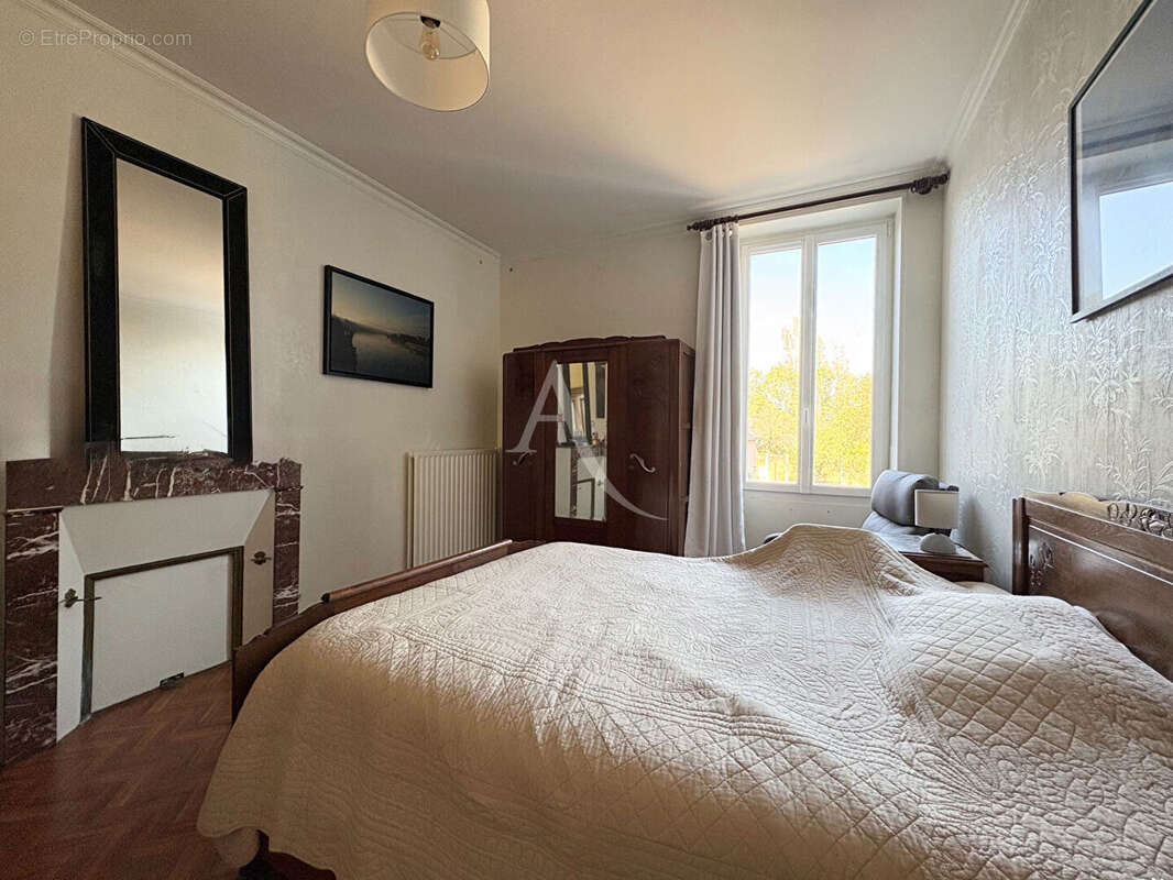 Maison 6 pièces - 3 chambres - LES VELLUIRE SUR VENDEE - photo 5