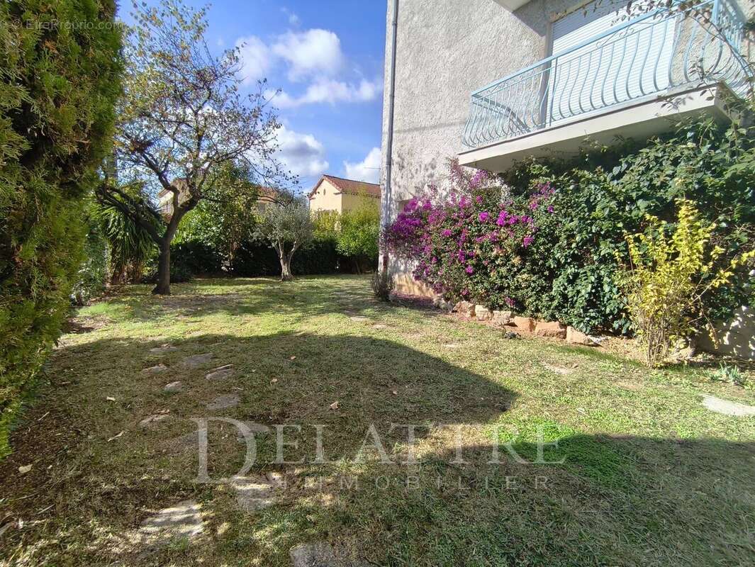 Appartement à VENCE