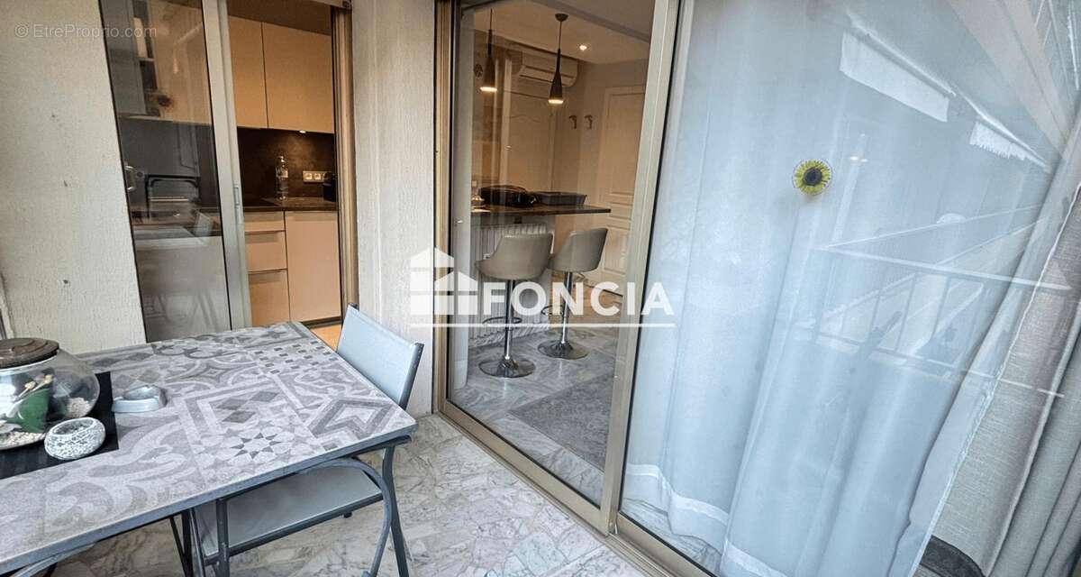 Appartement à CANNES