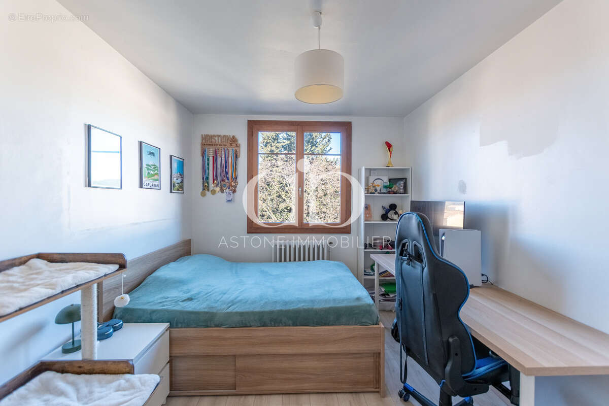 Appartement à AUBAGNE