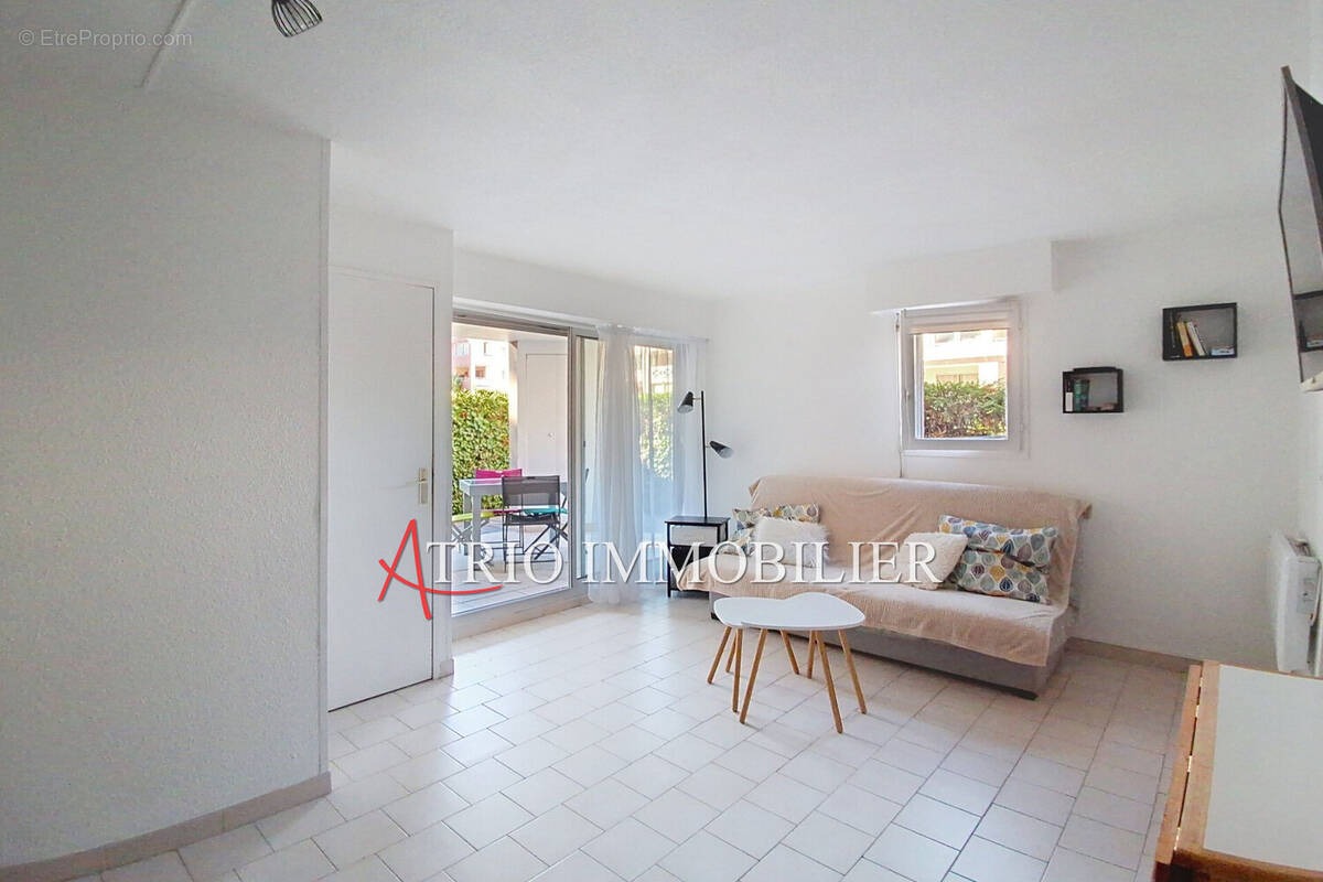 Appartement 30 m² à Cagnes-Sur-Mer  - photo 2