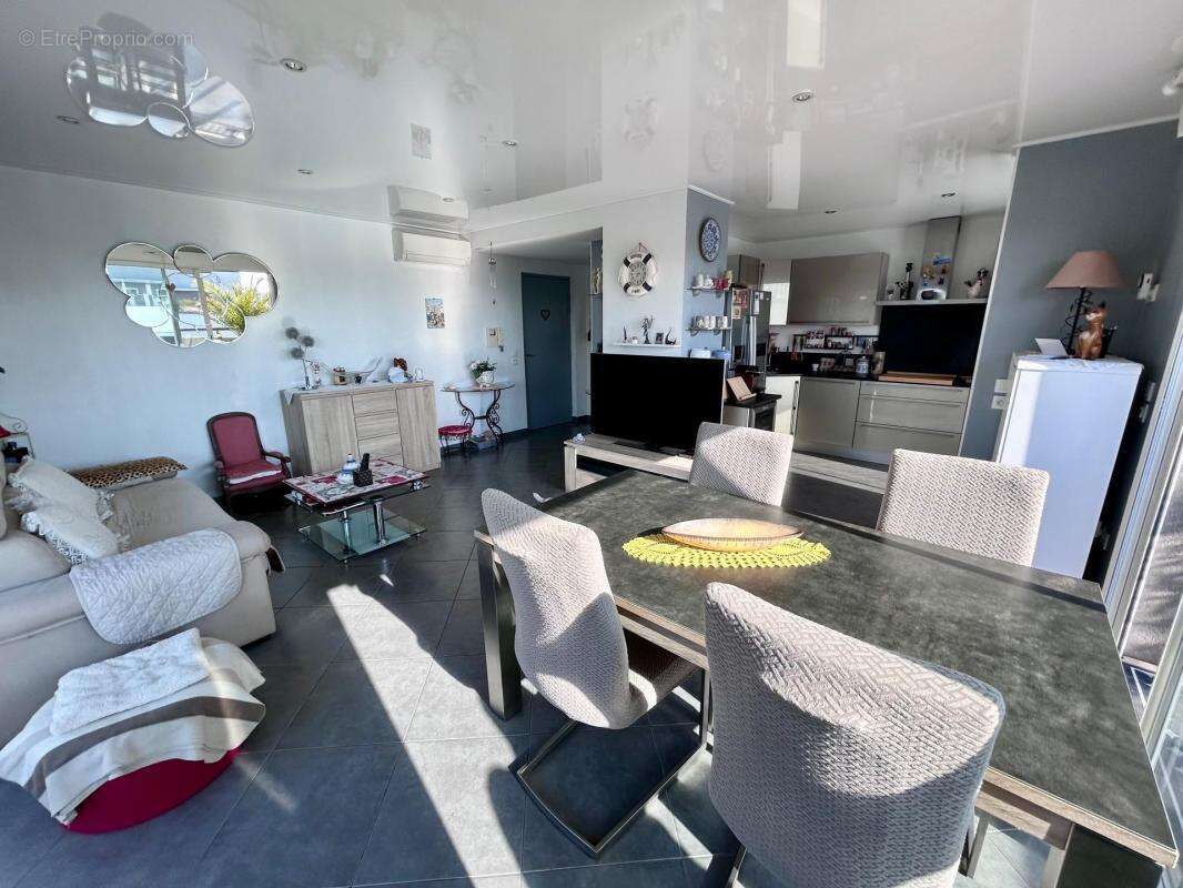 Appartement à FREJUS