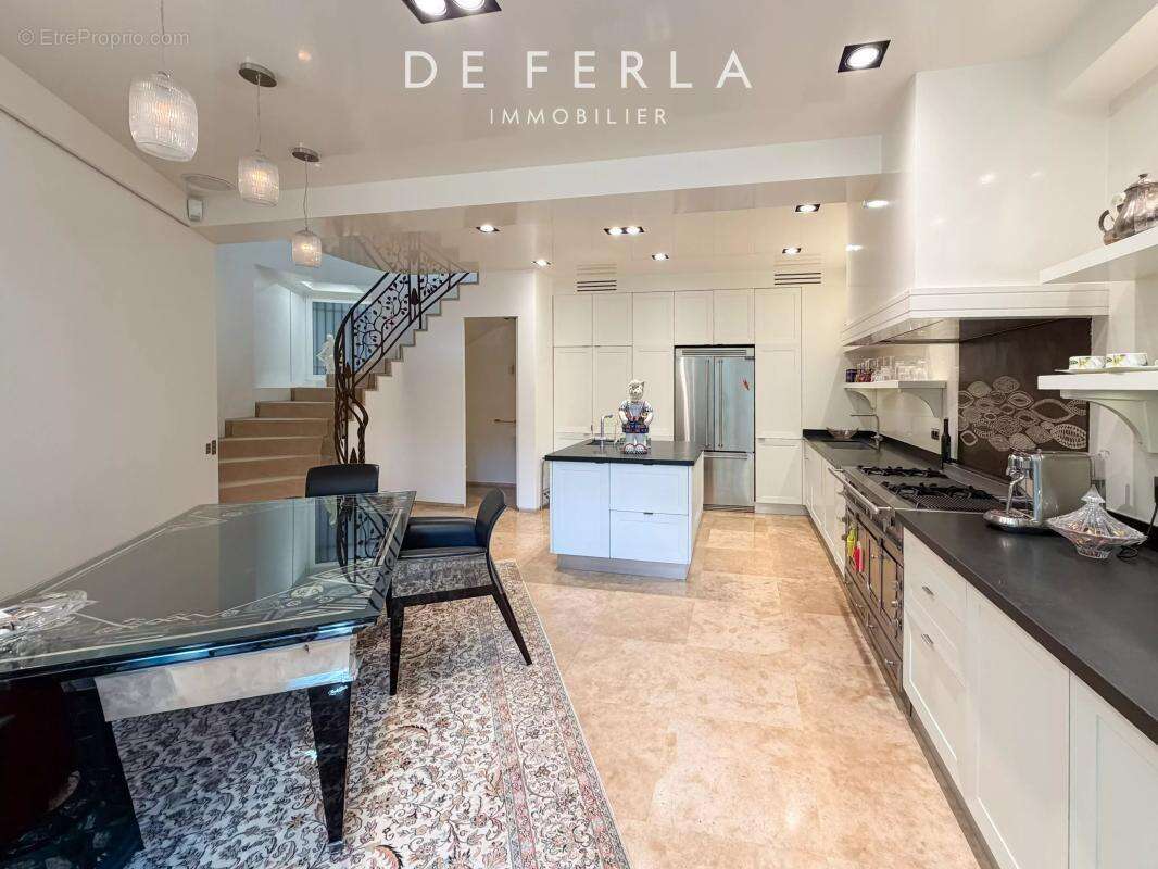 ETOILE/FOCH - Duplex d'exception avec jardin privatif - photo 7