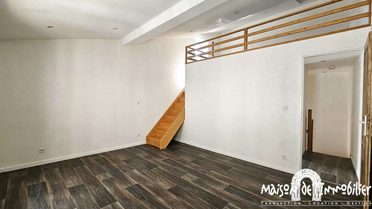 Appartement à COGNAC