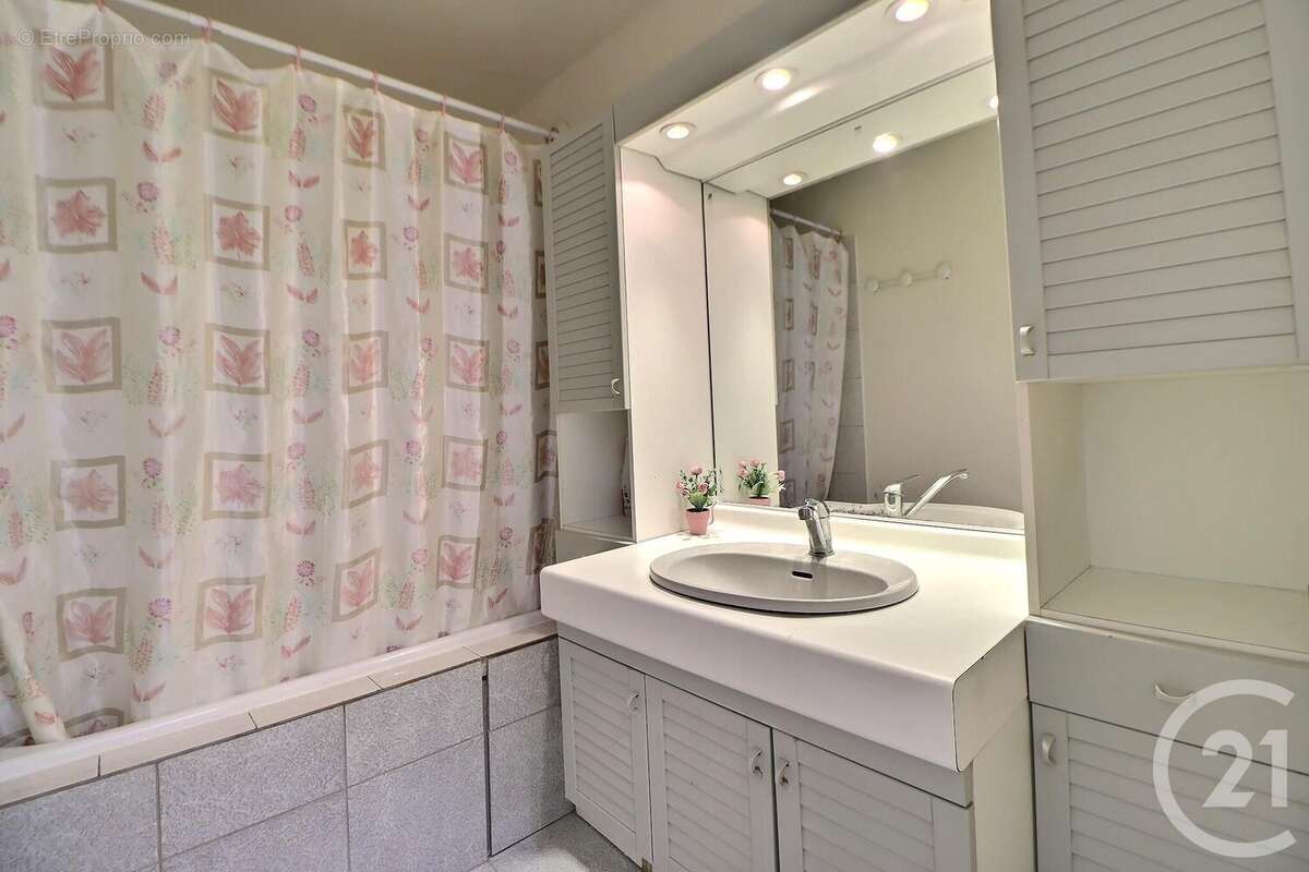 Appartement à AULNAY-SOUS-BOIS
