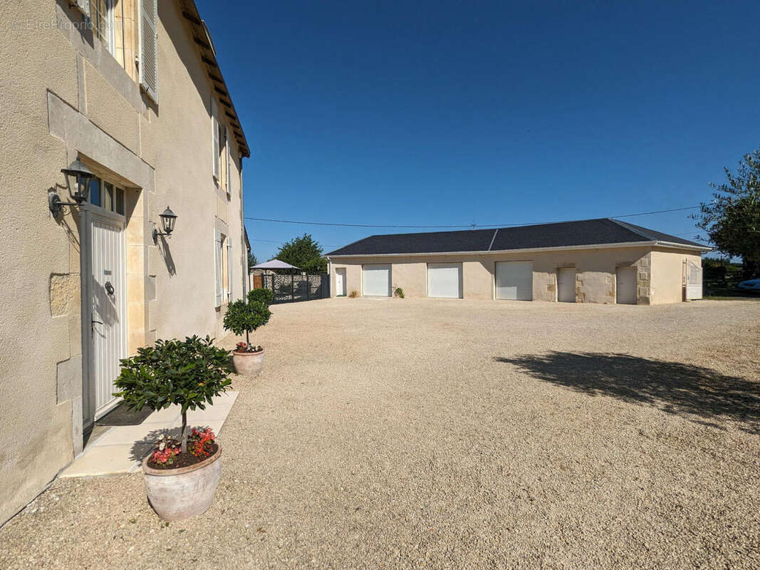 Maison de Maitre à vendre - Vienne