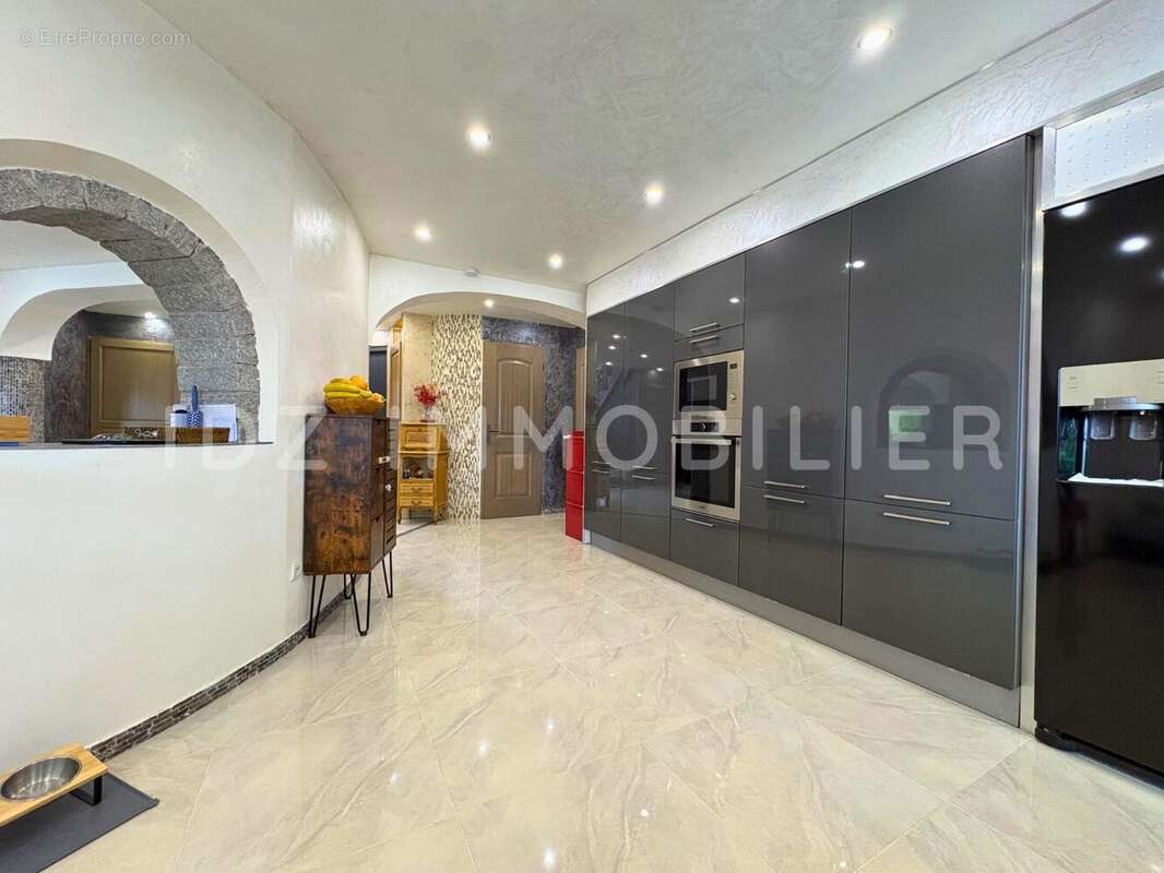 Maison 190 m² à Hagenthal-Le-Haut  - photo 6
