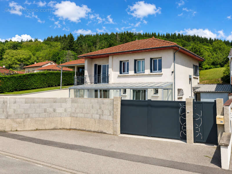 Maison familiale 108,7 m² – 4 chambres – suite parentale – véranda 22 m² – terrain 1 600 m² - photo 14