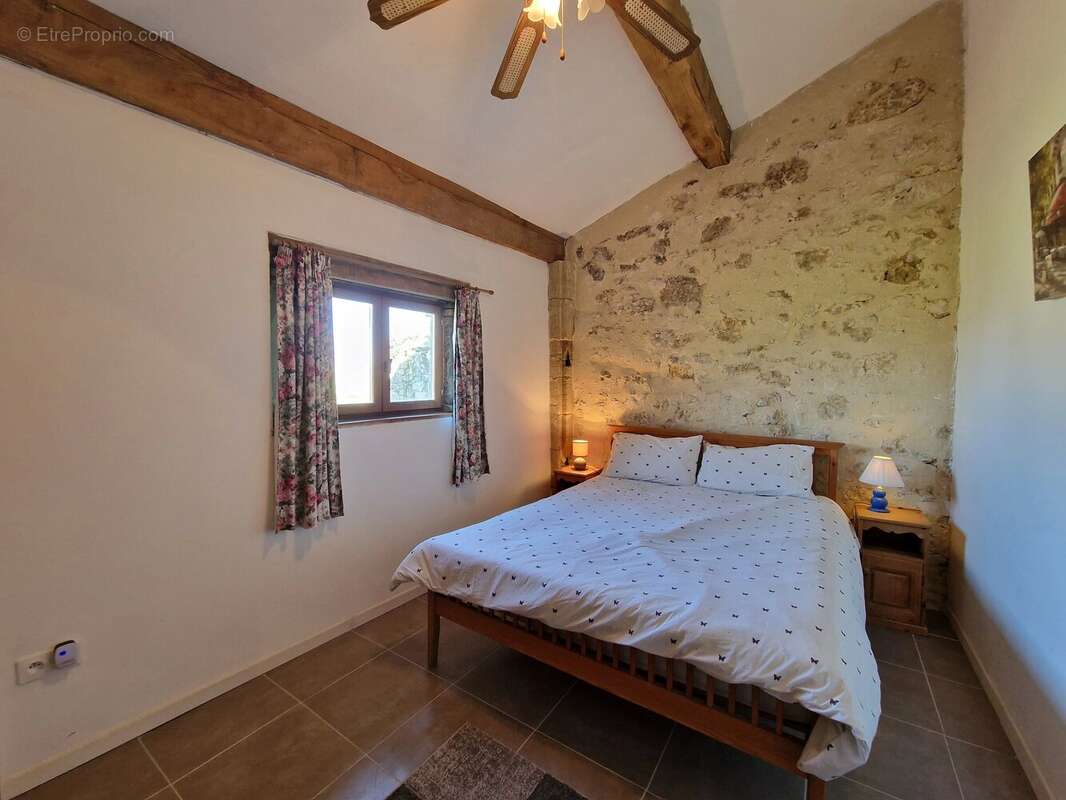 Maison à LAUZUN