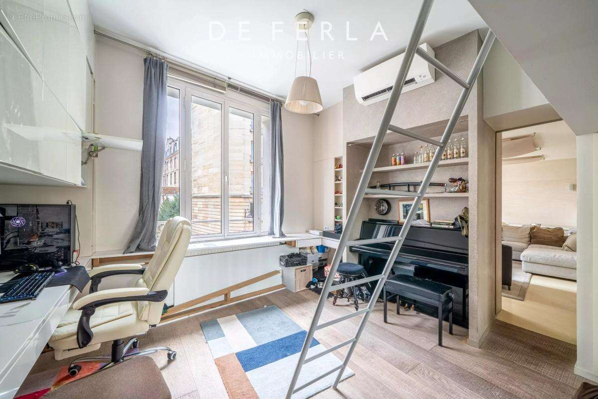 Appartement à PARIS-5E