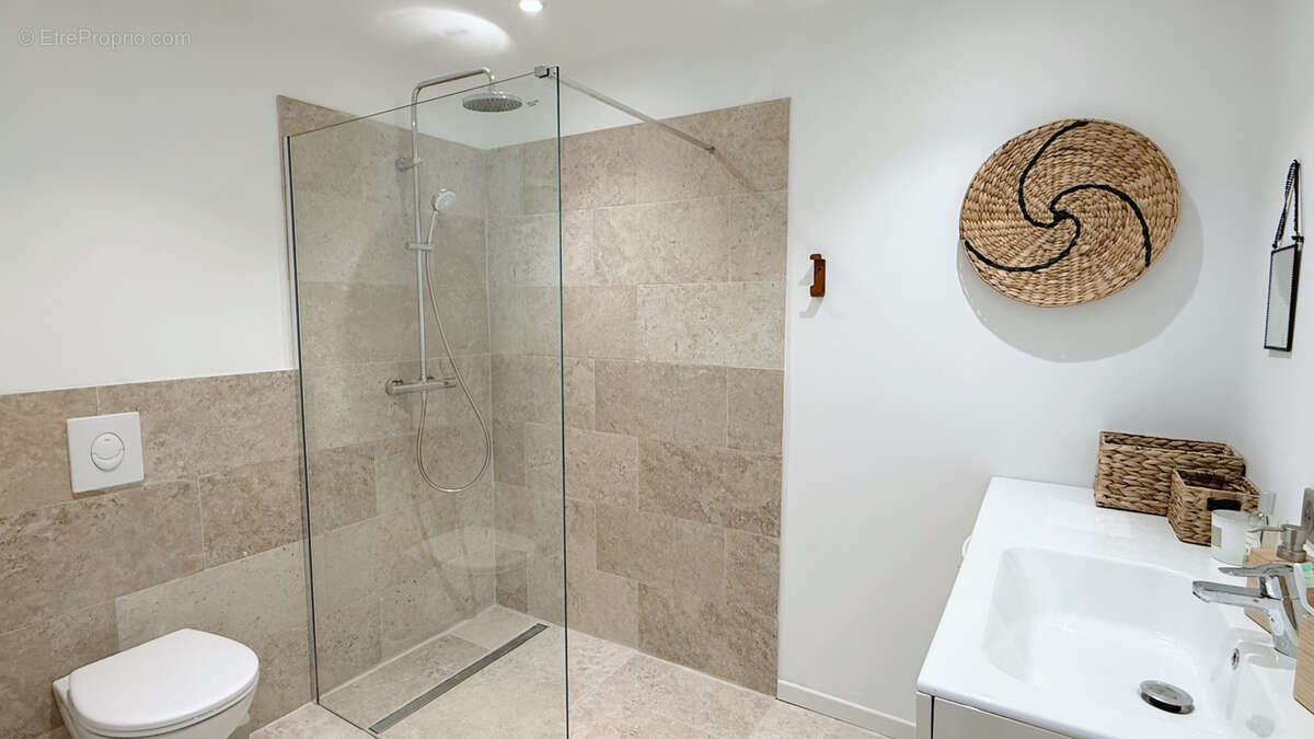 Maison à LE CASTELLET