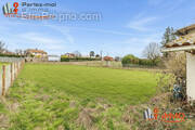 Terrain à PONTCHARRA-SUR-TURDINE