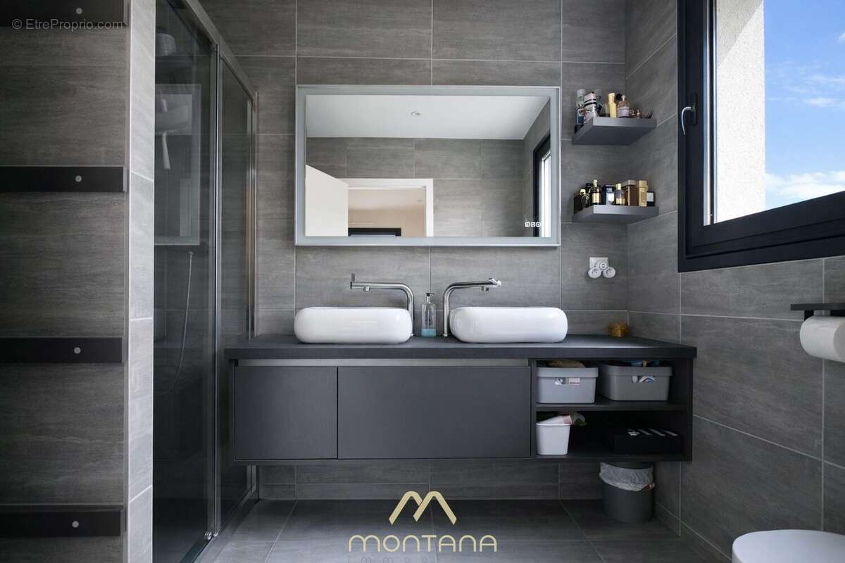 Maison à ARS-SUR-MOSELLE