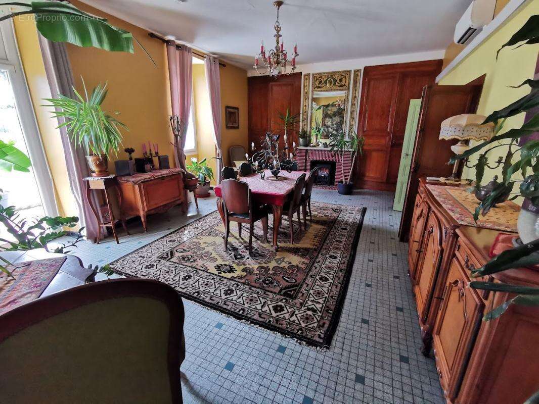 Maison à AIRE-SUR-L'ADOUR