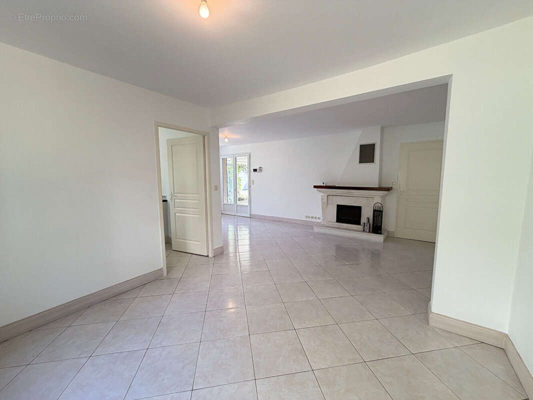 Maison 111 m² à Royan  - photo 7
