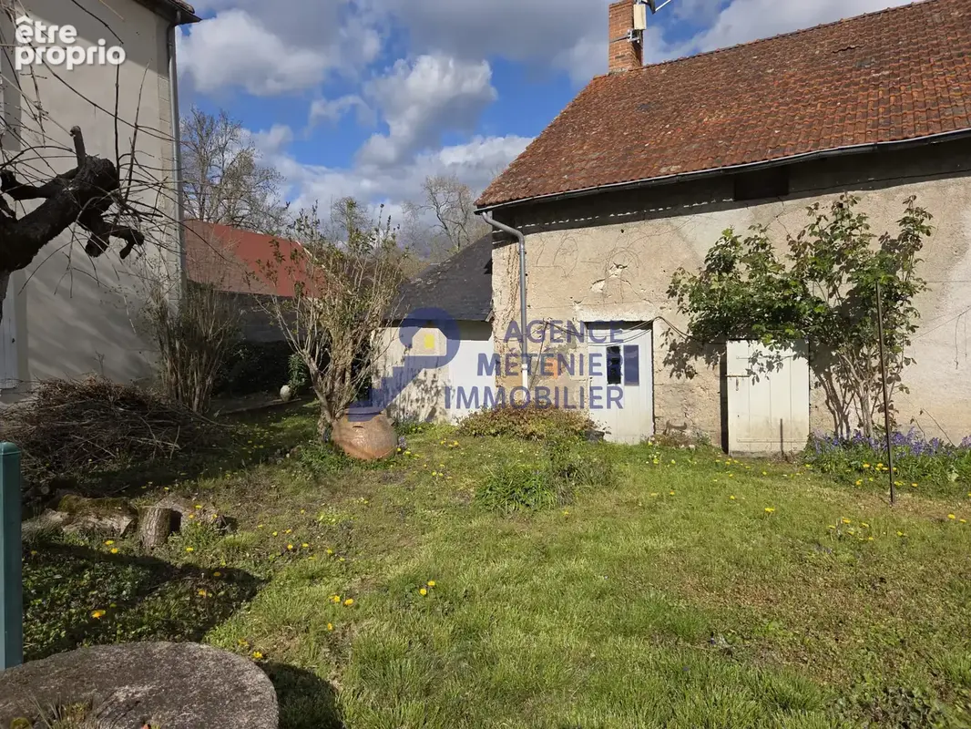 Magnifique propriété du XIX ème siècle sur la commune de MONTAIGU LE BLIN - photo 40