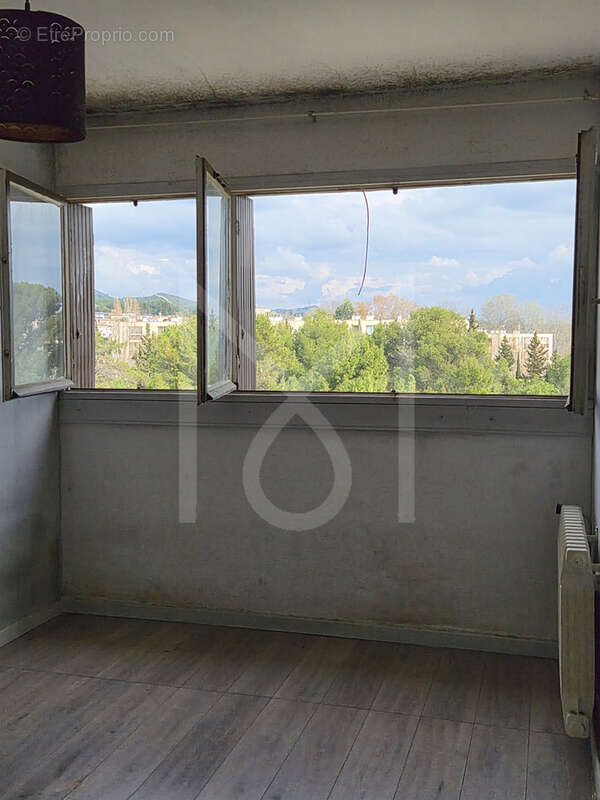 Appartement à SALON-DE-PROVENCE