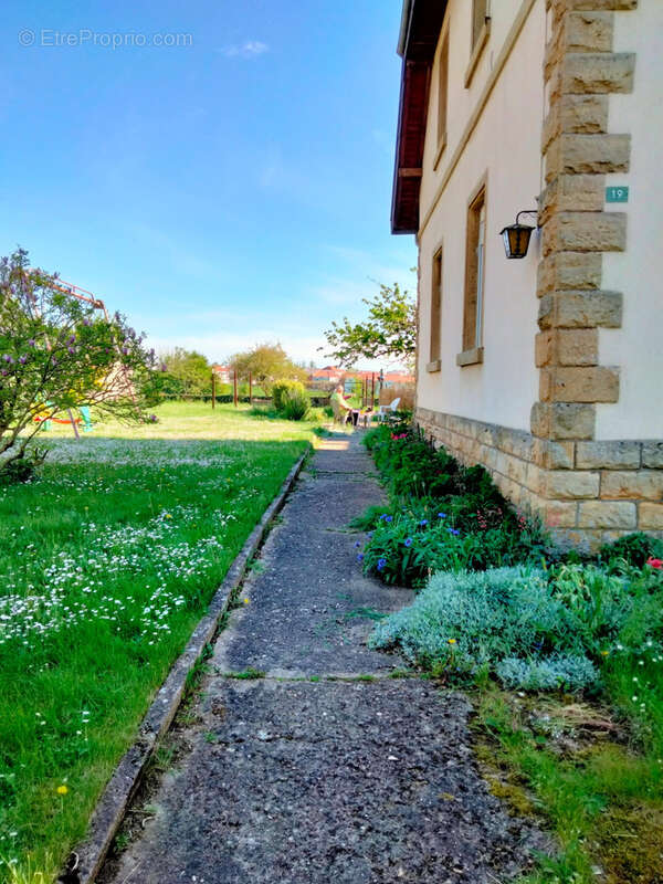 Maison à SAINTE-MARIE-AUX-CHENES