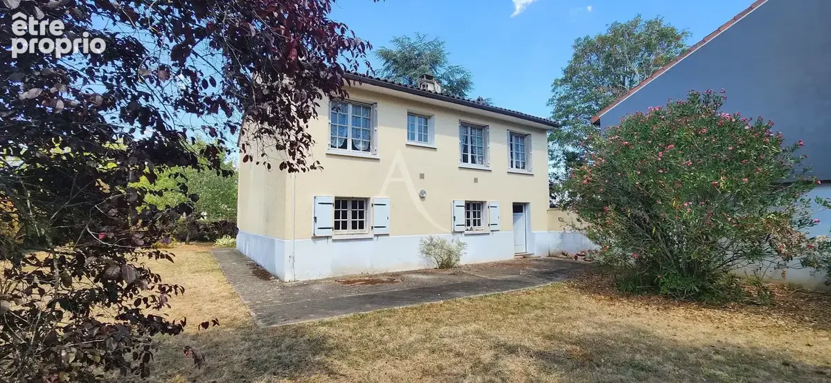 Vivonne - maison - sous sol - jardin - photo 12
