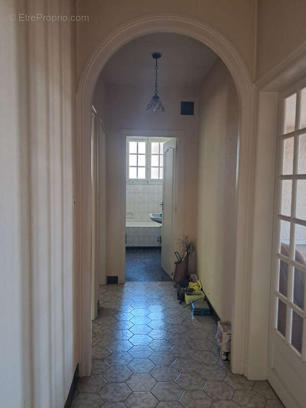 Une maison T4 pleine de potentiel vous attend aux portes de Lubersac ! - photo 5