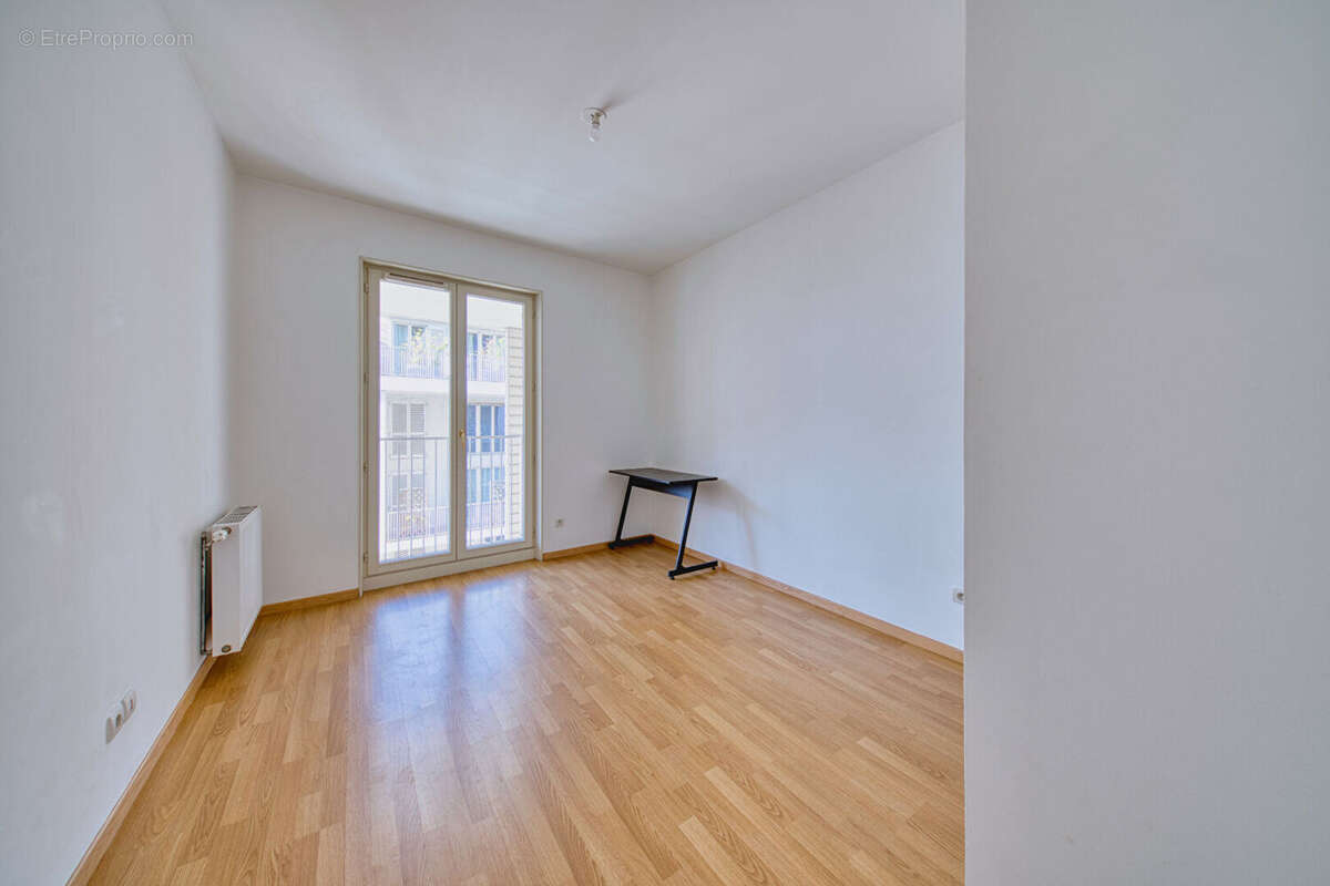 Appartement à LYON-8E