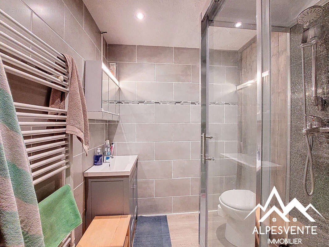 Appartement 55 m² à La Cote-D'arbroz  - photo 9