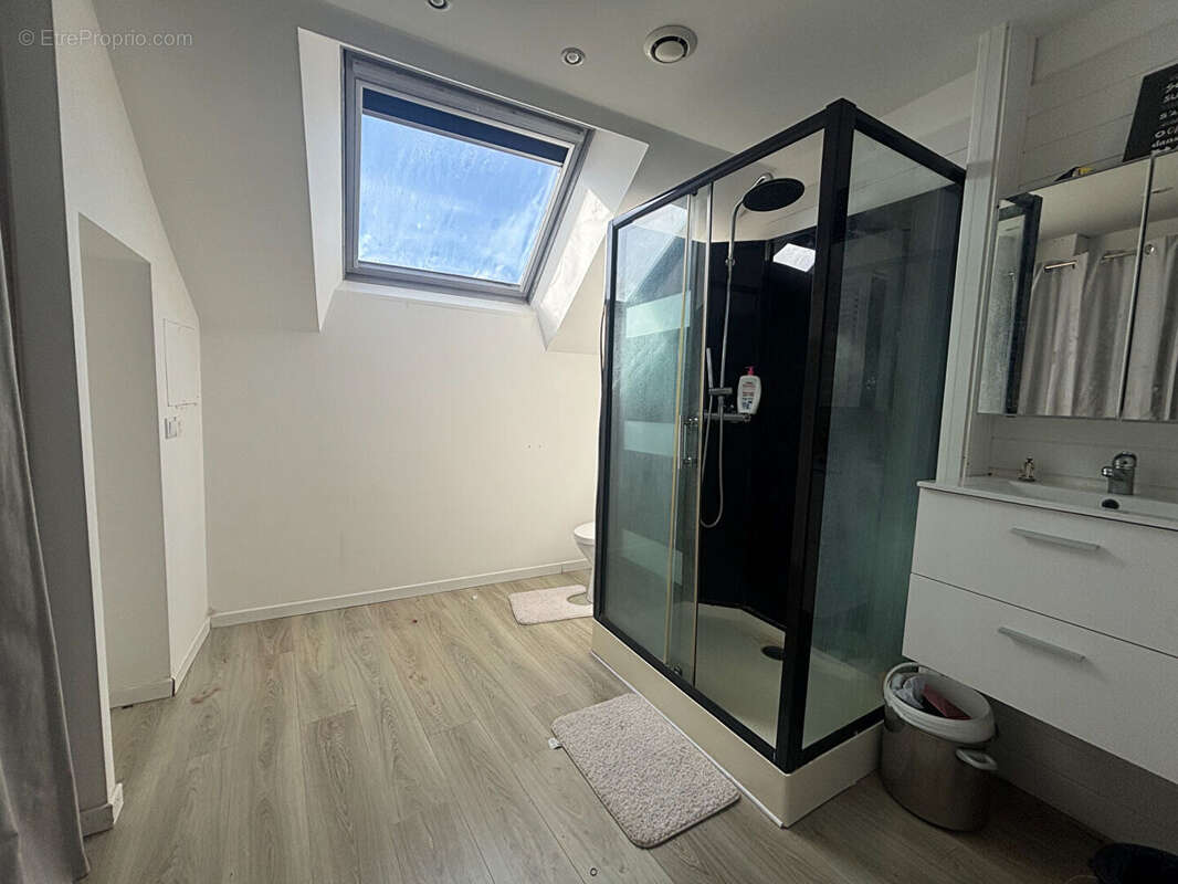 Maison à FAREMOUTIERS