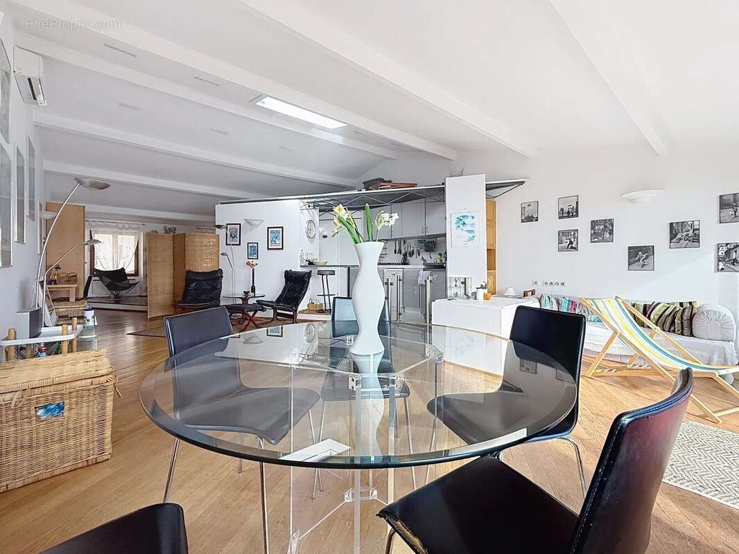 Appartement à VILLEFRANCHE-SUR-MER