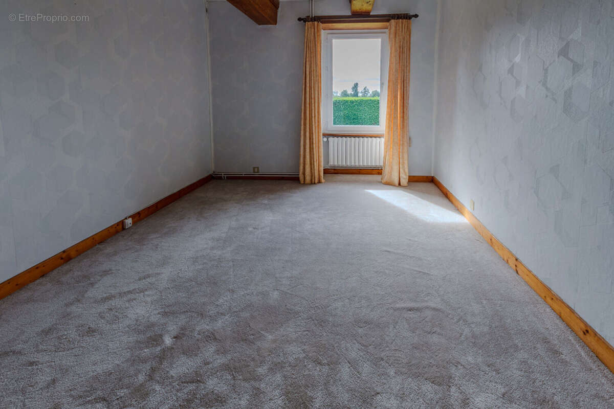 Maison à SAINT-SAUVEUR-LA-POMMERAYE