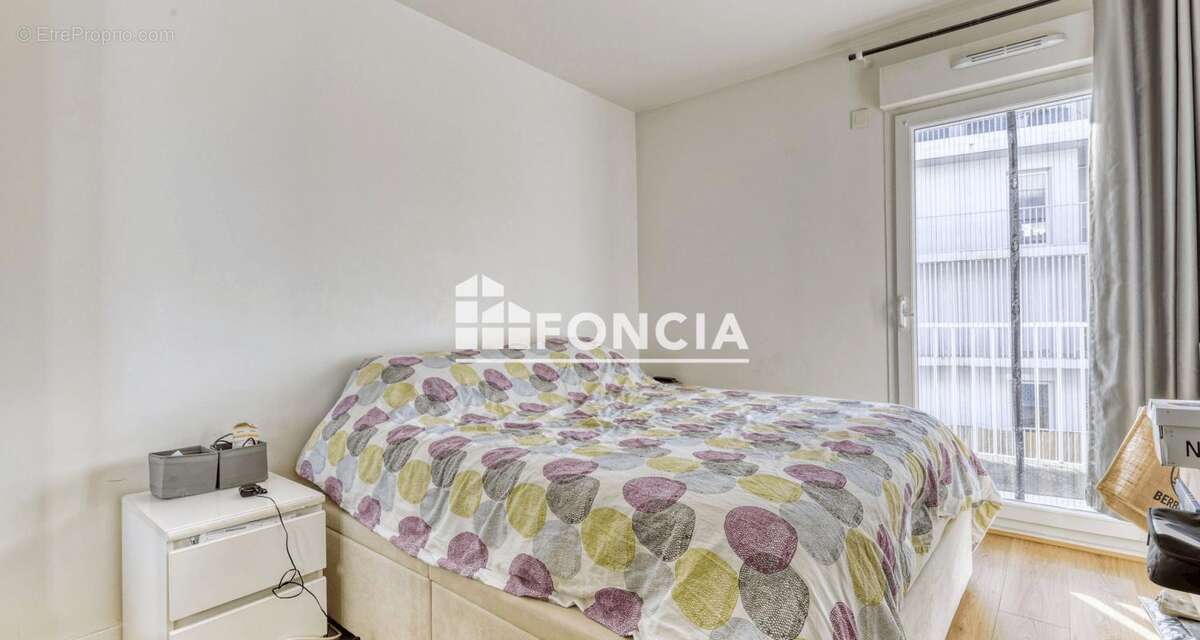 Appartement à CLICHY