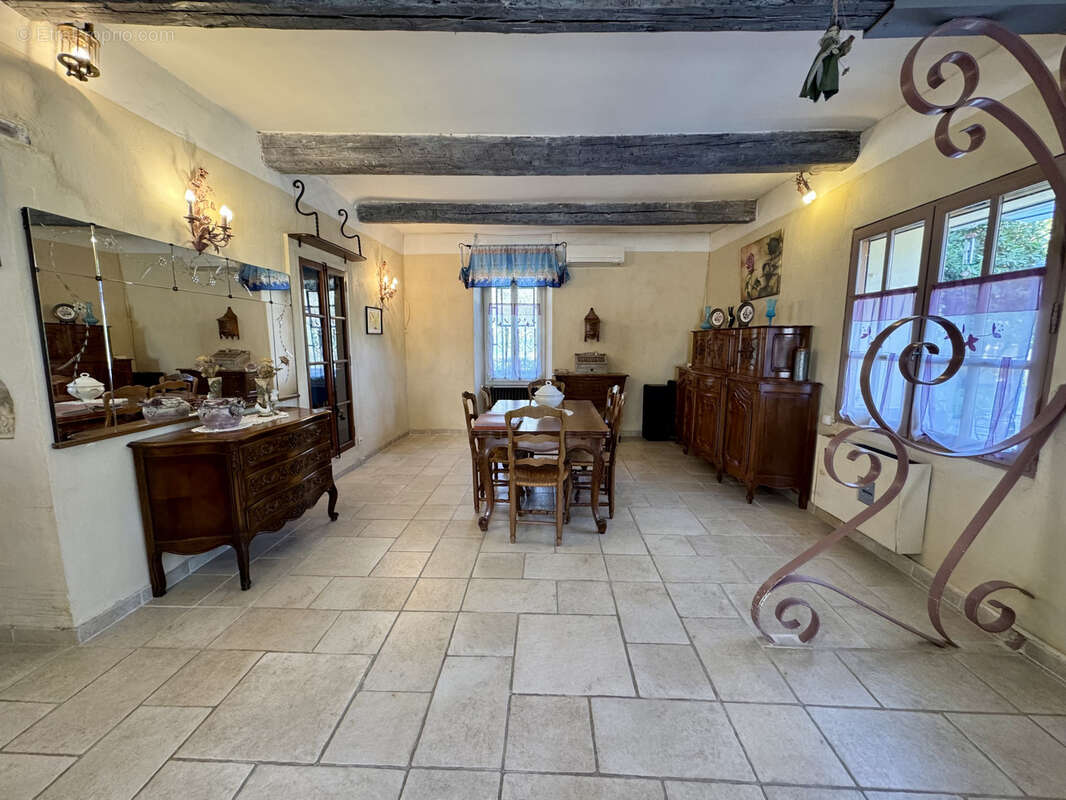 Maison à SAINT-MARTIN-DE-CASTILLON