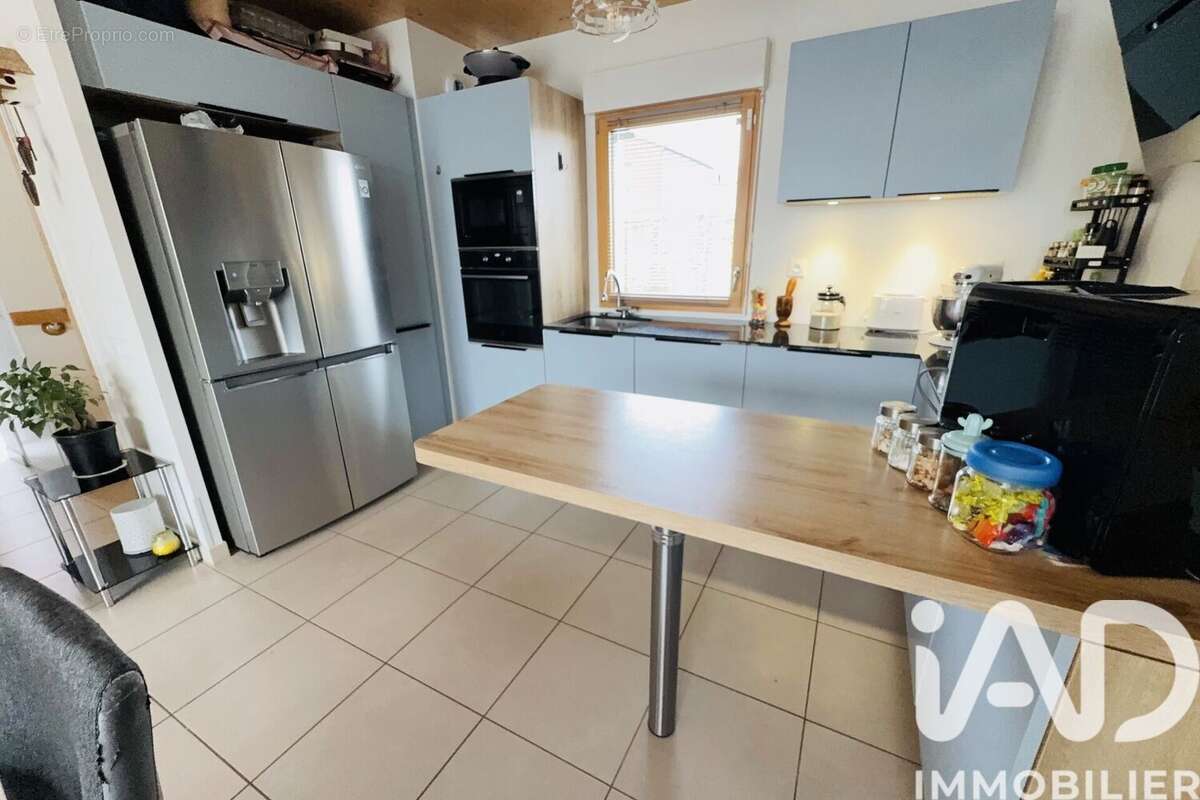 Photo 3 - Maison à BUSSY-SAINT-GEORGES
