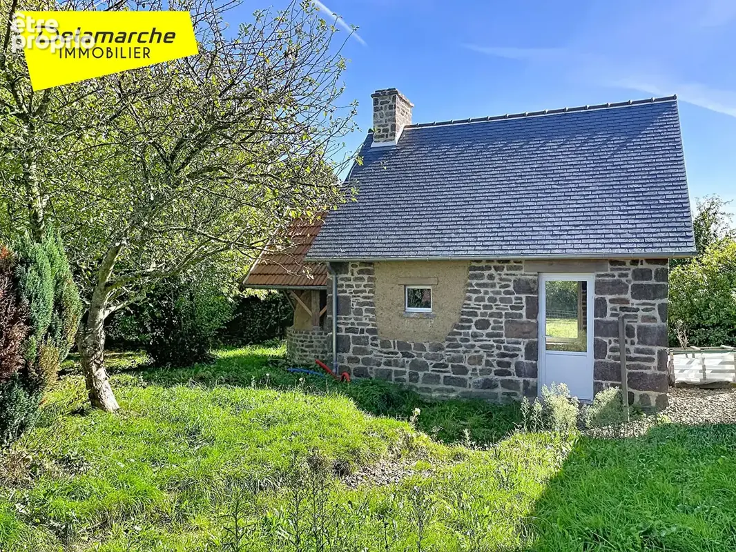A VENDRE : Charmante maison en pierres avec dépendances et terrain - photo 12