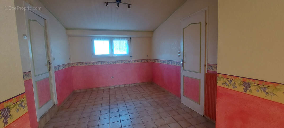 Maison à LES HERBIERS