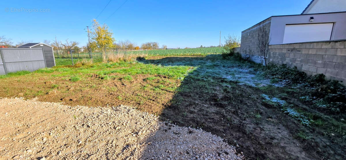 Maison à GRAY-LA-VILLE