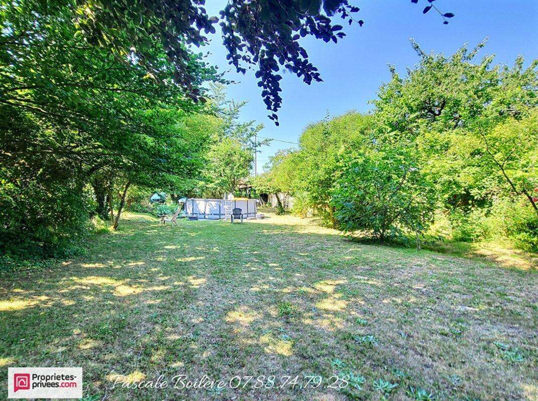 Maison à VARENNES-SUR-LOIRE