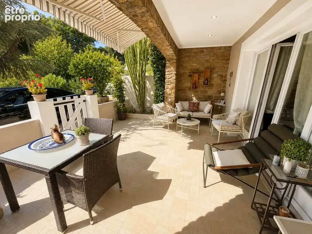 Appartement Rare à la vente - photo 2
