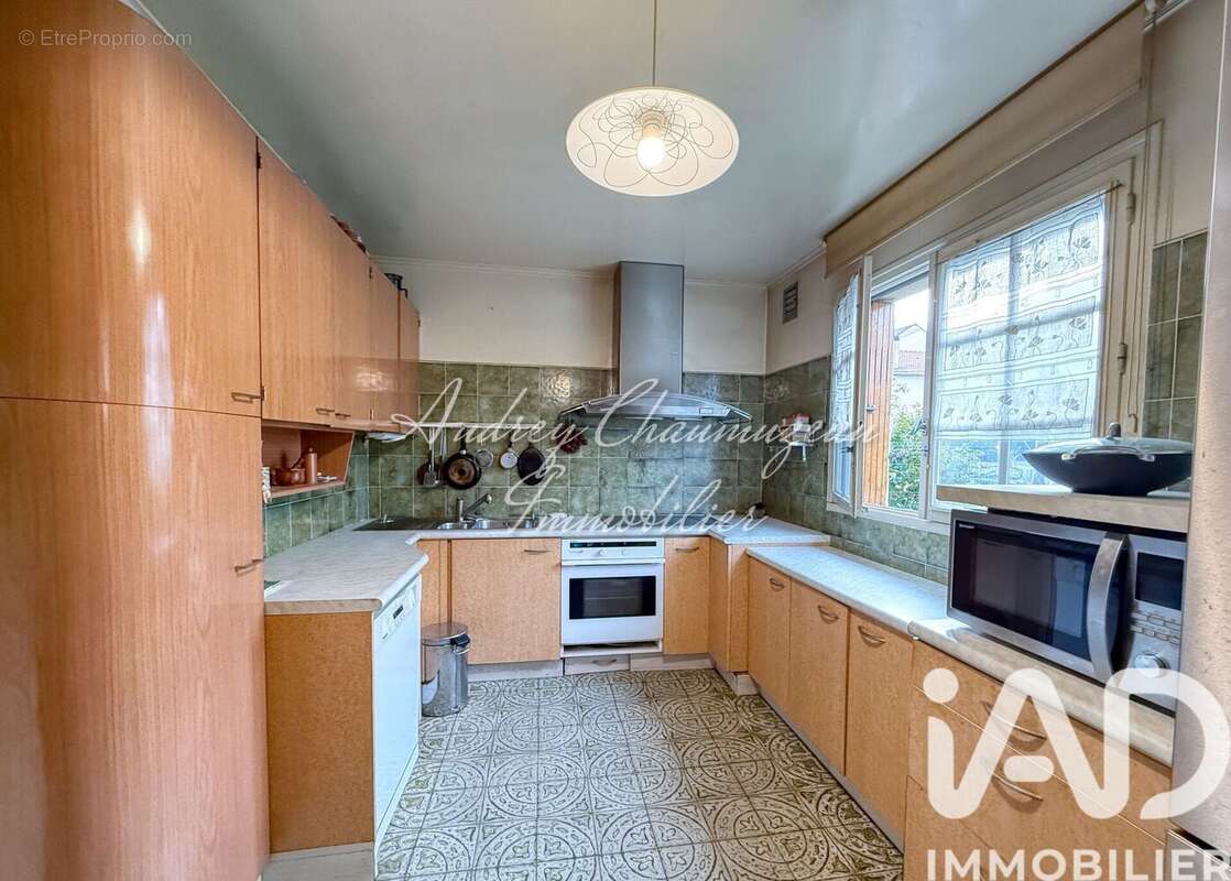 Photo 7 - Maison à ORSAY