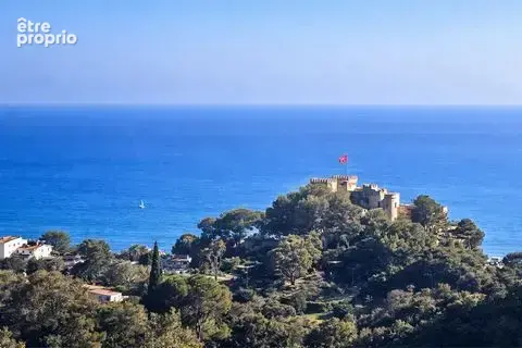 Terrain à VILLEFRANCHE-SUR-MER