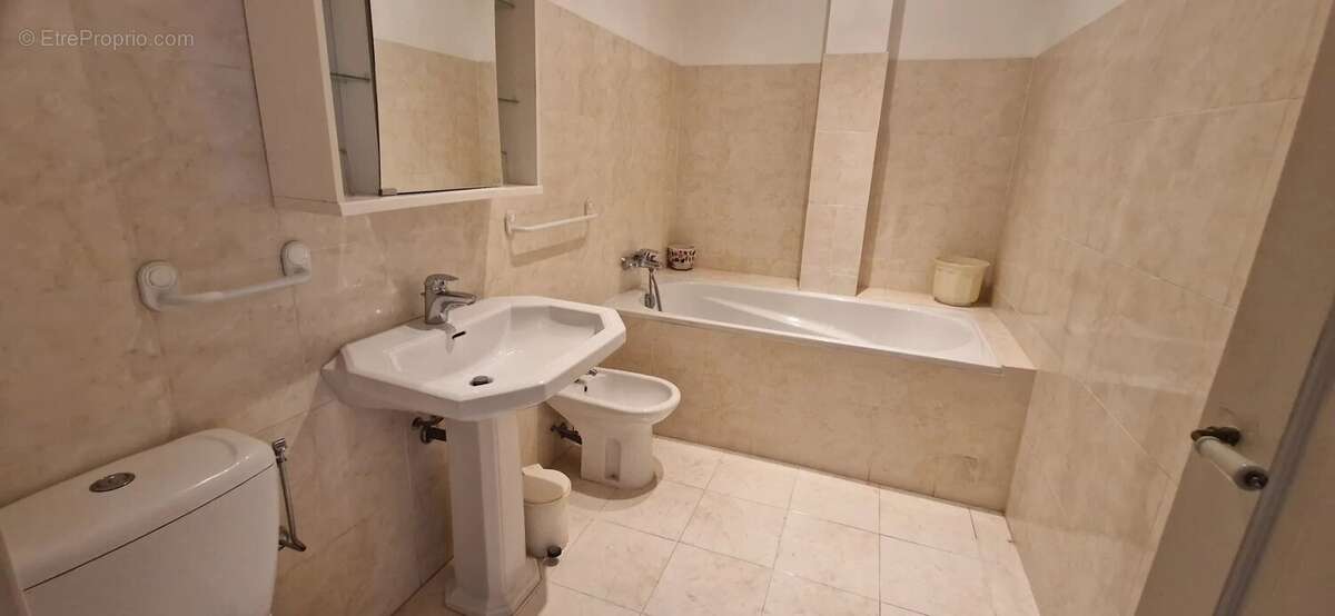 Appartement à GRASSE