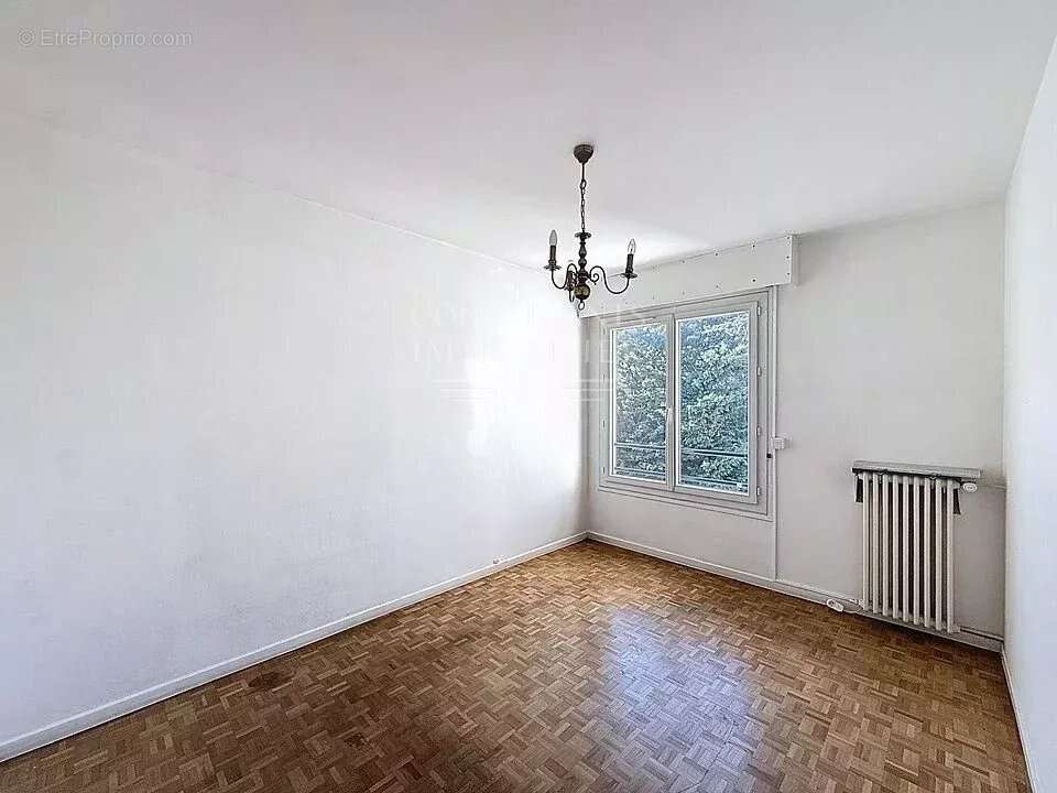 Appartement à CHATENAY-MALABRY