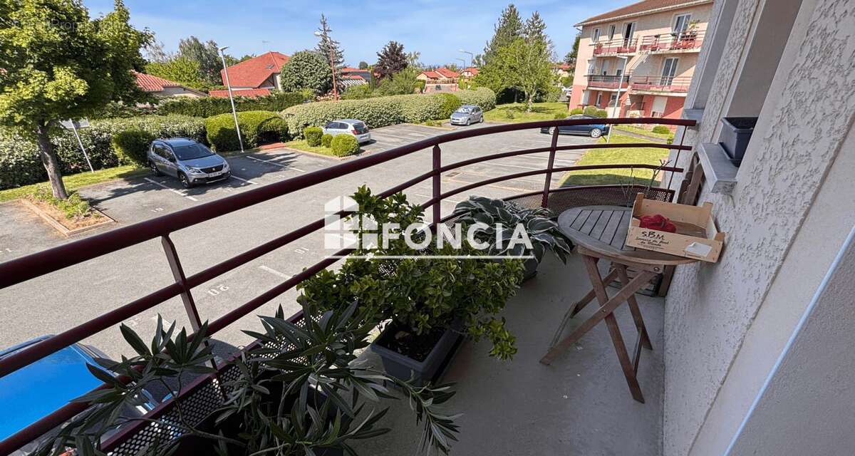Appartement à RIORGES