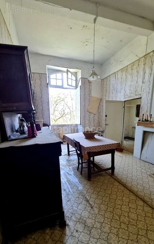 À vendre : Propriété à restaurer, à 10 mn d'Auvillar, d'environ 240 m2 habitables, sur terrain de 7400 m2  (82) - photo 11
