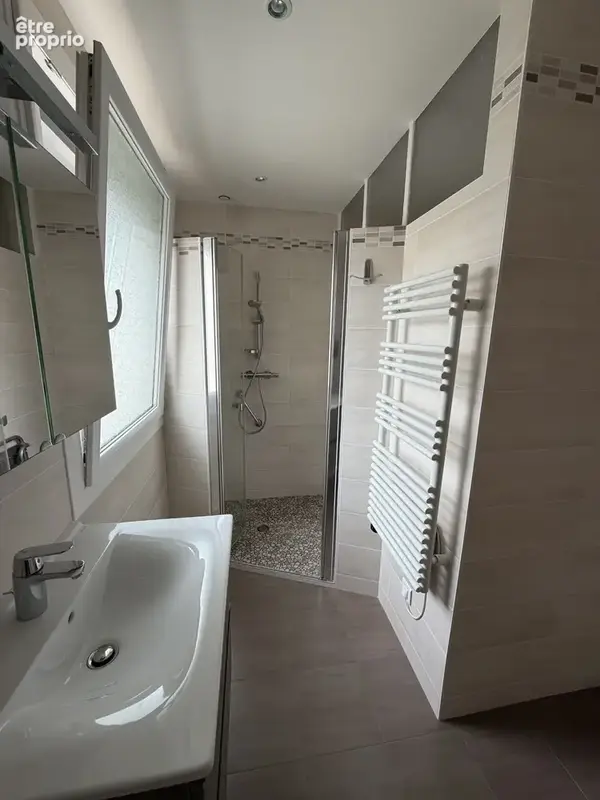 Maison mitoyenne de 70 m2 avec jardin et garage - photo 6