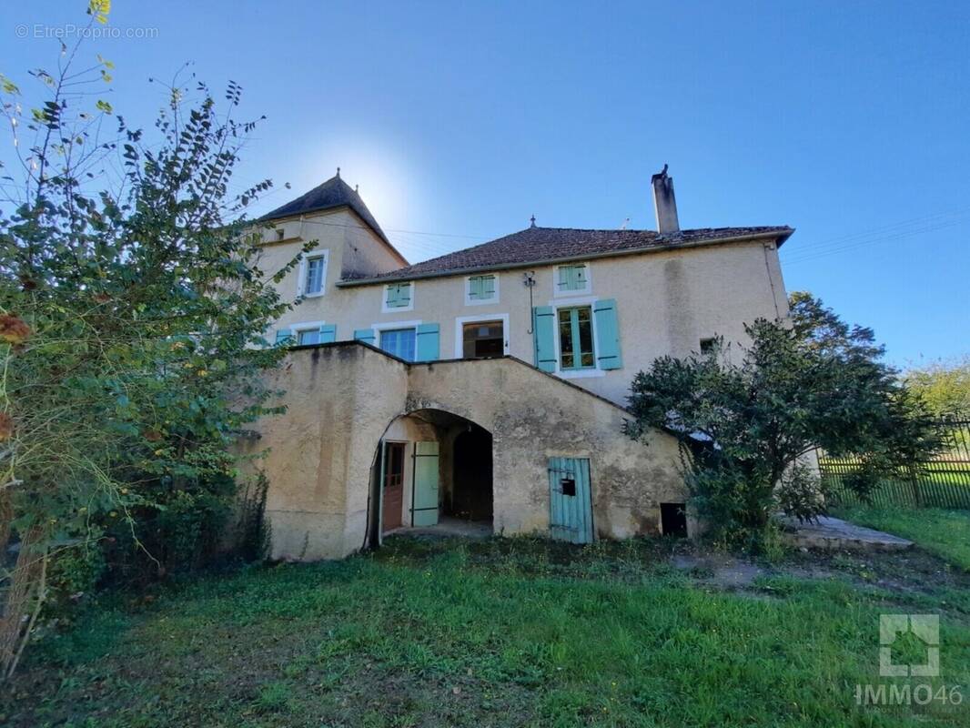 Maison à CAHORS